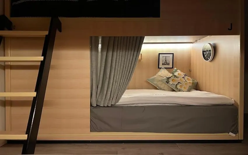 Luxury Hostel الرياض 0*,
