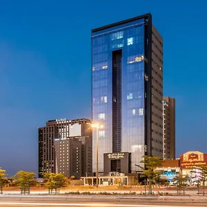 4* فندق عنان Anan